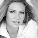 Photo from profile of Anna Torv