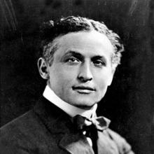 Harry Houdini's Profile Photo