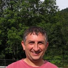 Daniel Tataru's Profile Photo