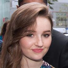 Kaitlyn Dever's Profile Photo
