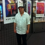Achievement Kim Prisu during his exhibition at the Miramar Library. of Kim Prisu