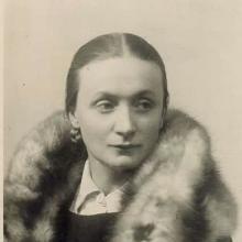 Elvira Kralj's Profile Photo