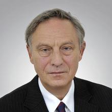 Krzysztof Piesiewicz's Profile Photo