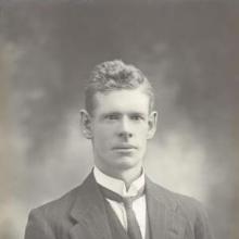 Con Wallace's Profile Photo
