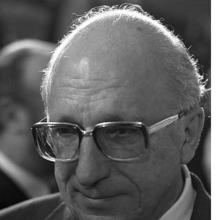 Heinz Kuhn's Profile Photo