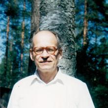 Sergei Yakhontov's Profile Photo