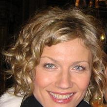 Natasha Stefanenko's Profile Photo