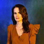 Elizabeth Reaser - Friend of Sarah Paulson