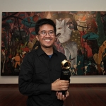 Achievement Rodel Tapaya with one of his numerous awards. of Rodel Tapaya