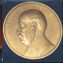 Award Mackenzie Davidson Medal