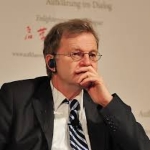 Photo from profile of Hans-Jürgen Lüsebrink