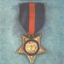 Award the Eisenhower Medal