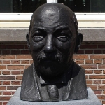 Achievement Bust of Kamerlingh Onnes at the University of Leiden. of Heike Kamerlingh Onnes