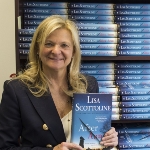 Photo from profile of Lisa Scottoline