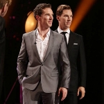 Achievement Benedict Cumberbatch with his wax figure of Benedict Cumberbatch