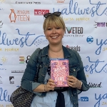 Photo from profile of Nadine Courtney