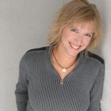 Suzanne Brockmann's Profile Photo