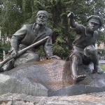 Achievement Minsk monument to Ded Talash. of Vasiliy Talash