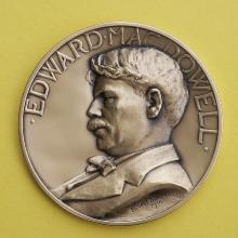 Award Edward MacDowell medal