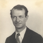 Photo from profile of Linus Pauling