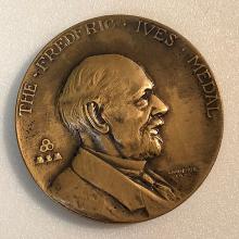 Award Frederic Ives Medal