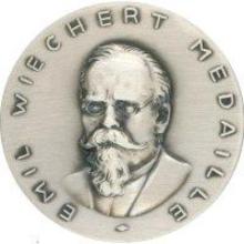 Award Emil Wiechert Medal