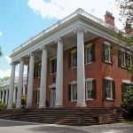 Photo from profile of Lois Grambling