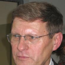 Leszek Balcerowicz's Profile Photo