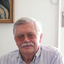 Ivan Szelenyi's Profile Photo