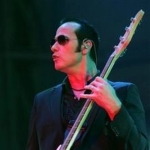 Robert DeLeo - ex-bandmate of Ray Luzier