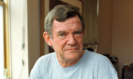 Robert Hughes