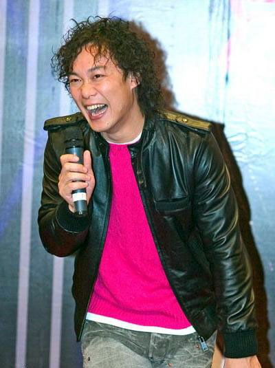 Gallery of Eason Chan