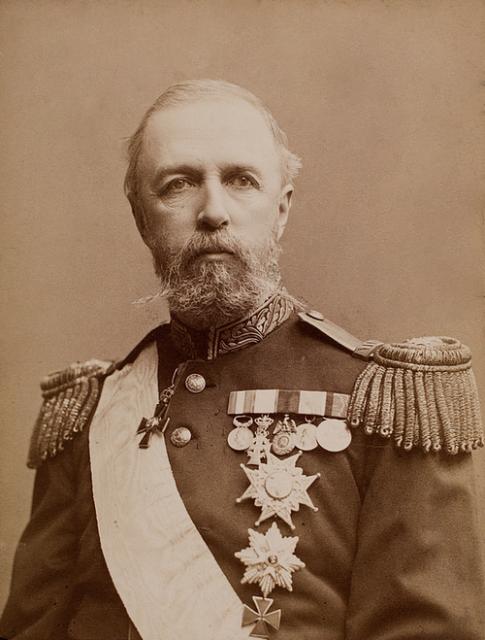 Grandfather: King Oscar II of Sweden (Oscar Fredrik II)