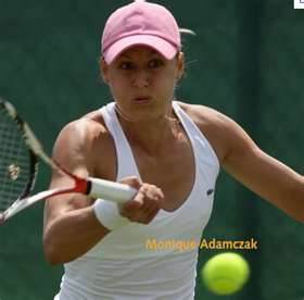 Monique Adamczak