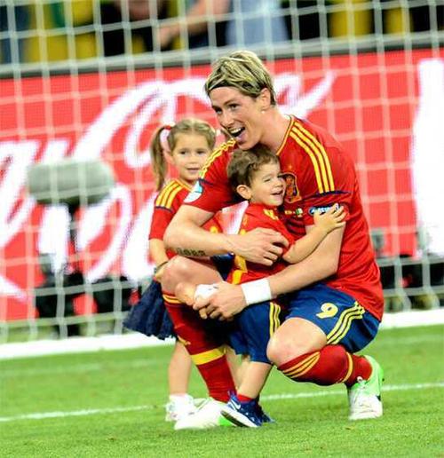 Son: Leo Torres Dominguez