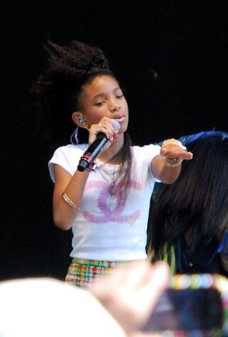 Sister: Willow Smith 