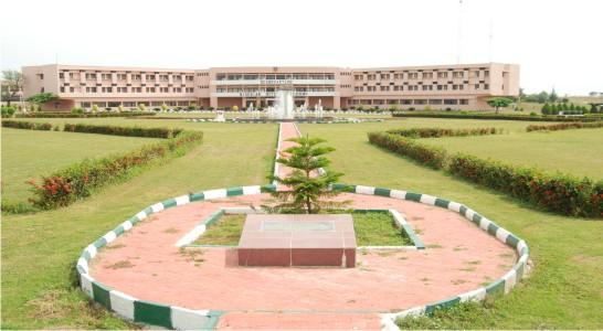 Gallery of Owoye Azazi
