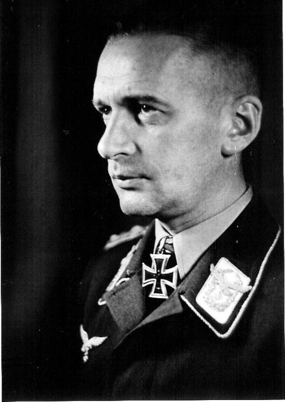 Hans Jeschonnek (April 9, 1899 — August 19, 1943), German military, Air  Force Chief | World Biographical Encyclopedia