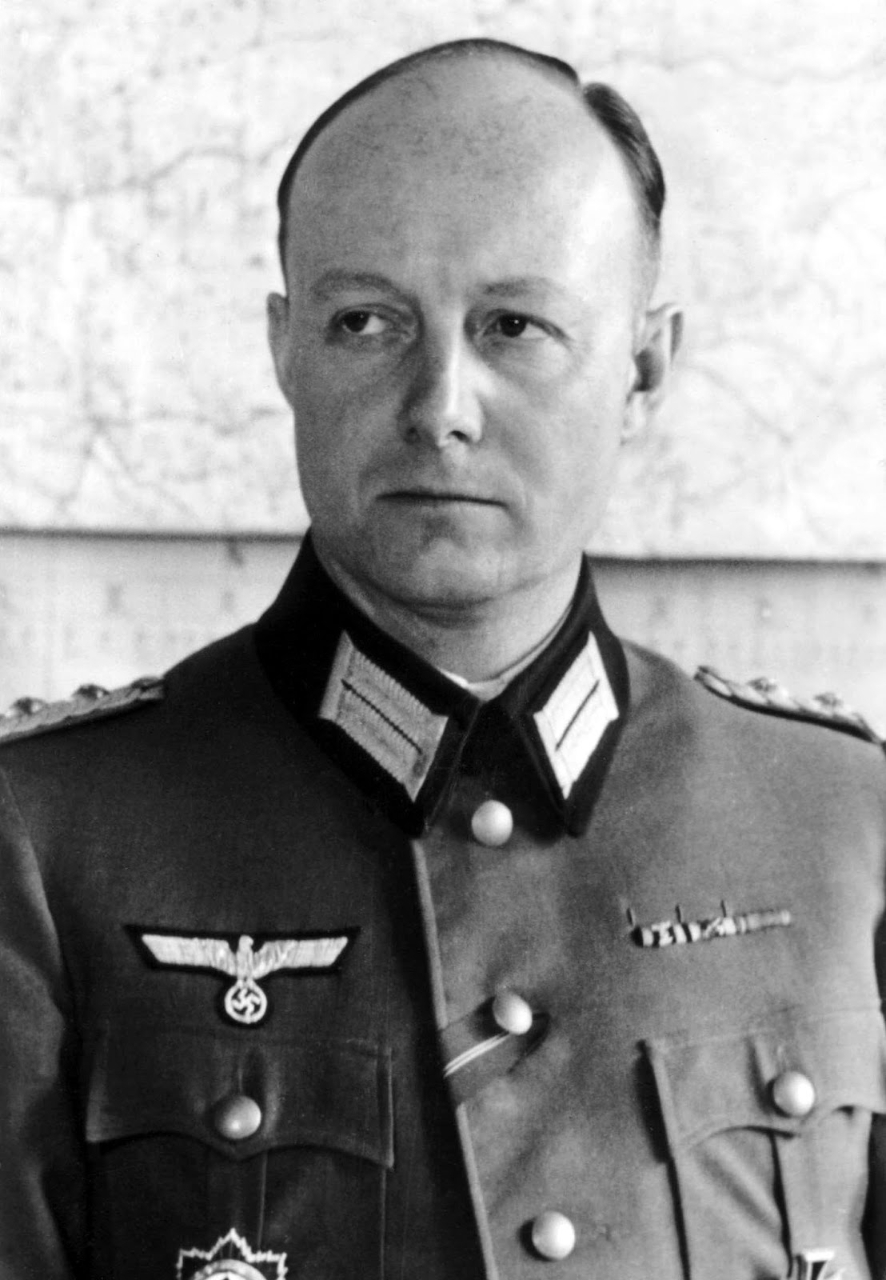 Henning von Tresckow (January 19, 1901 — July 21, 1944), German General, military World