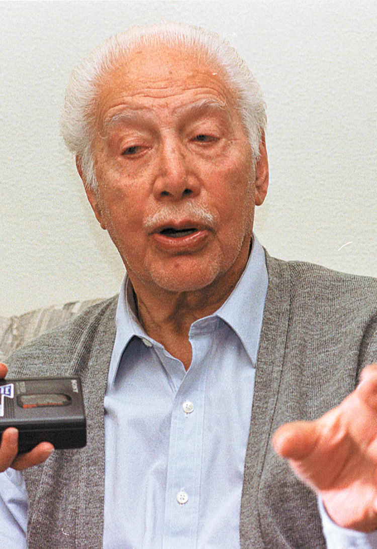 JUAN LECHÍN OQUENDO
