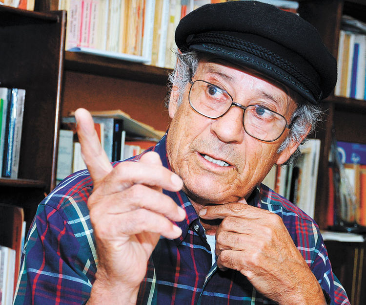 GUILLERMO LORA ESCOBAR