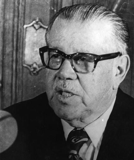 APARICIO MÉNDEZ MANFREDINI
