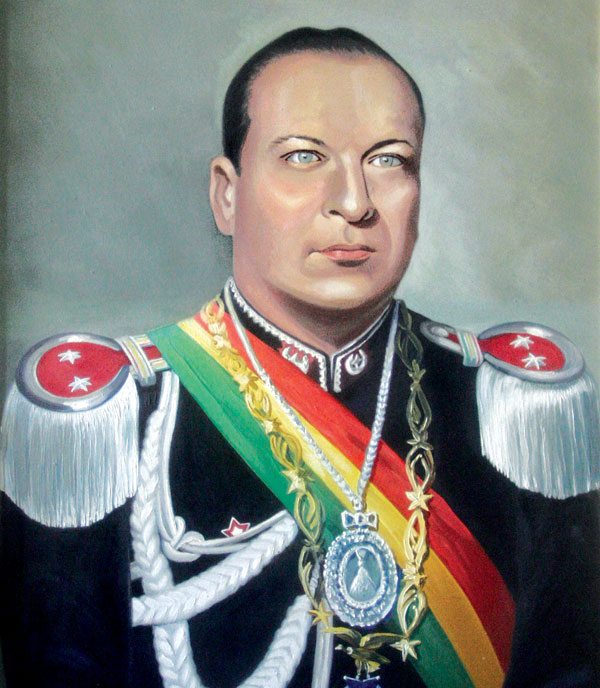 GUALBERTO VILLARROEL LÓPEZ