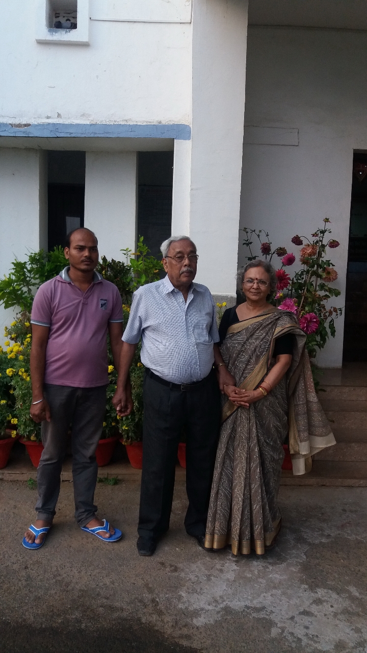 Spouse: Manasi Kanungo