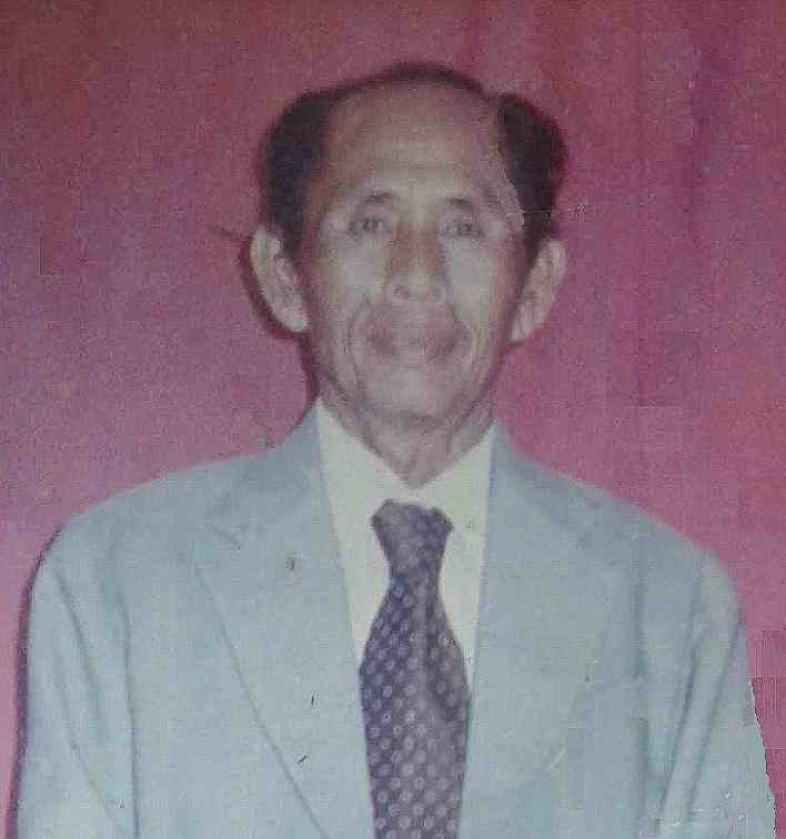 Father: Sugiran Atmotiyoso