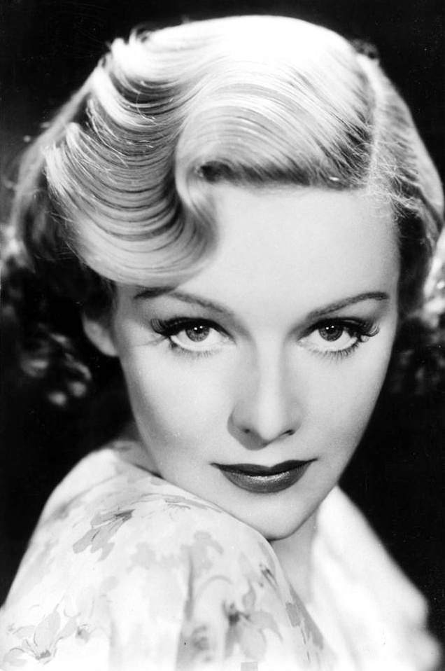 Lisa carroll actress