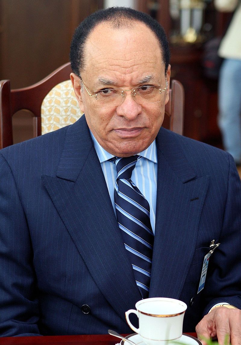 Léon Wa Dondo