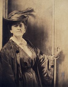 fellow student: Gertrude Kasebier