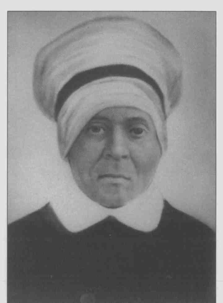 Elizabeth Lange