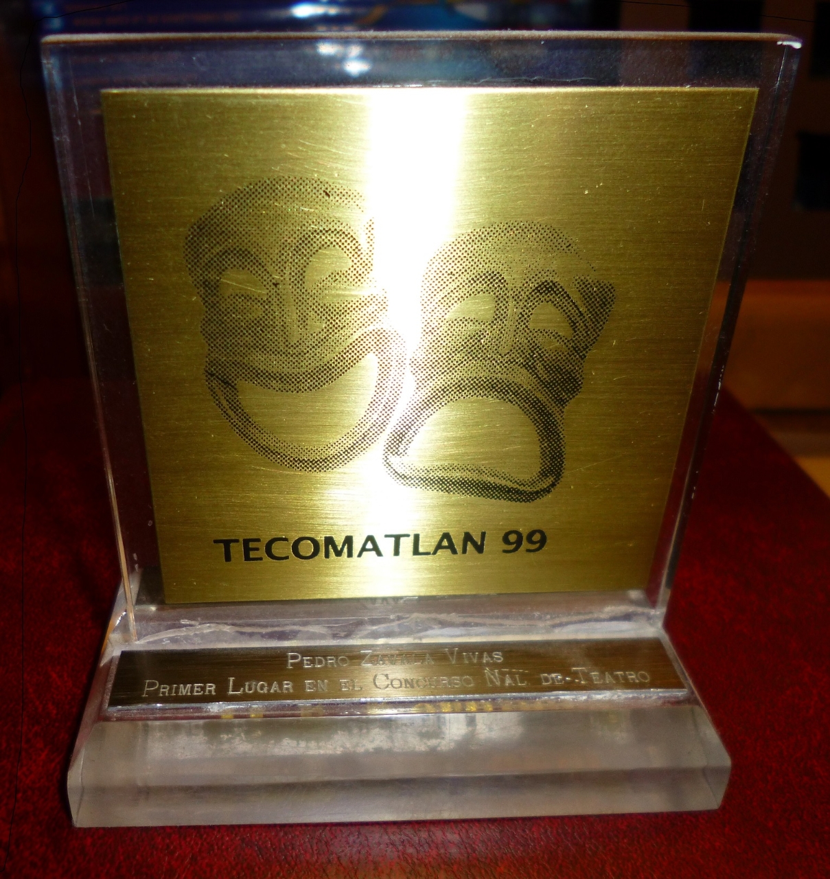 1er. Lugar en el Concurso Nacional de Teatro 1999.